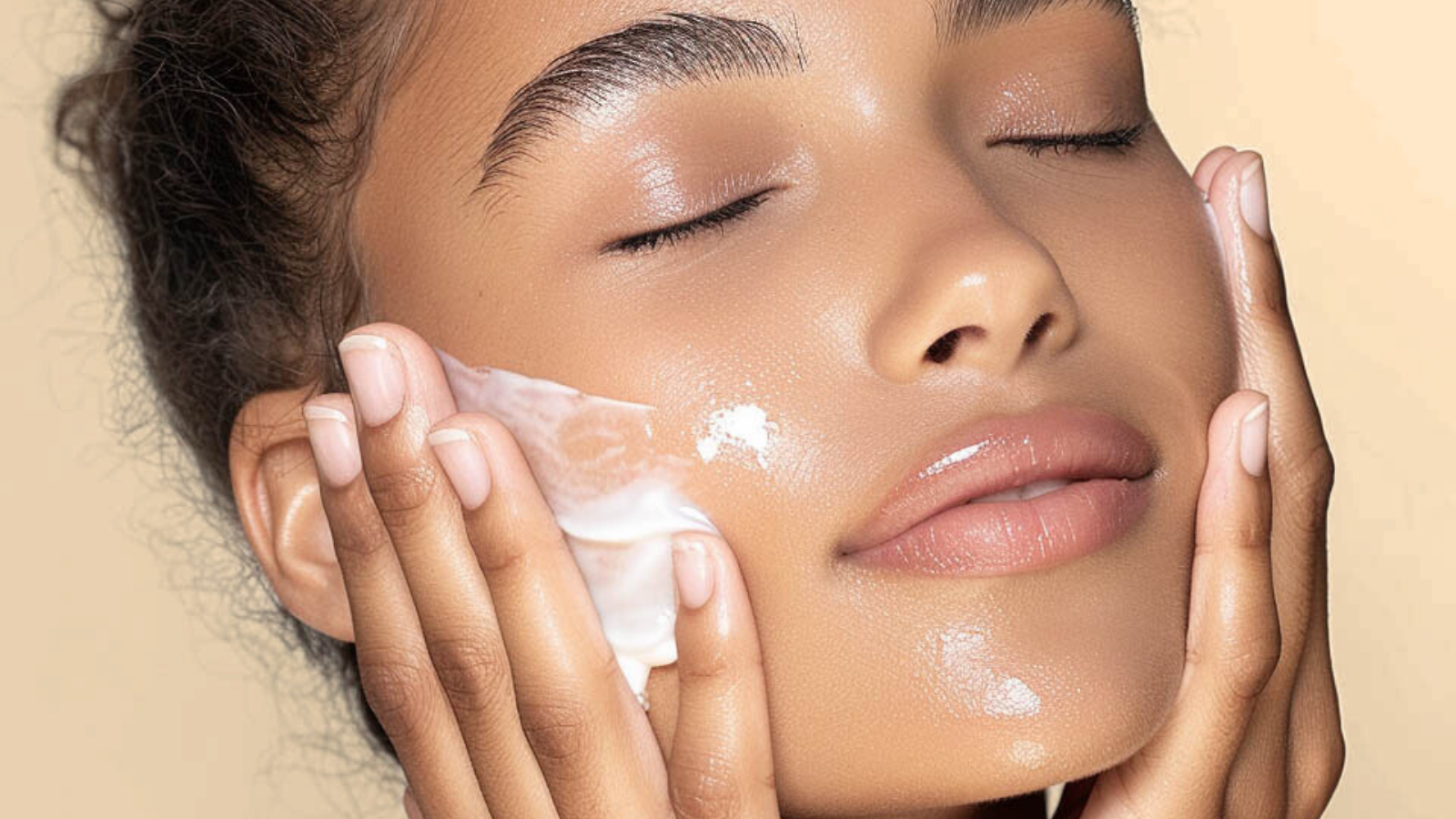 Niacinamide: Der Skincare-Allrounder für strahlende, gesunde Haut