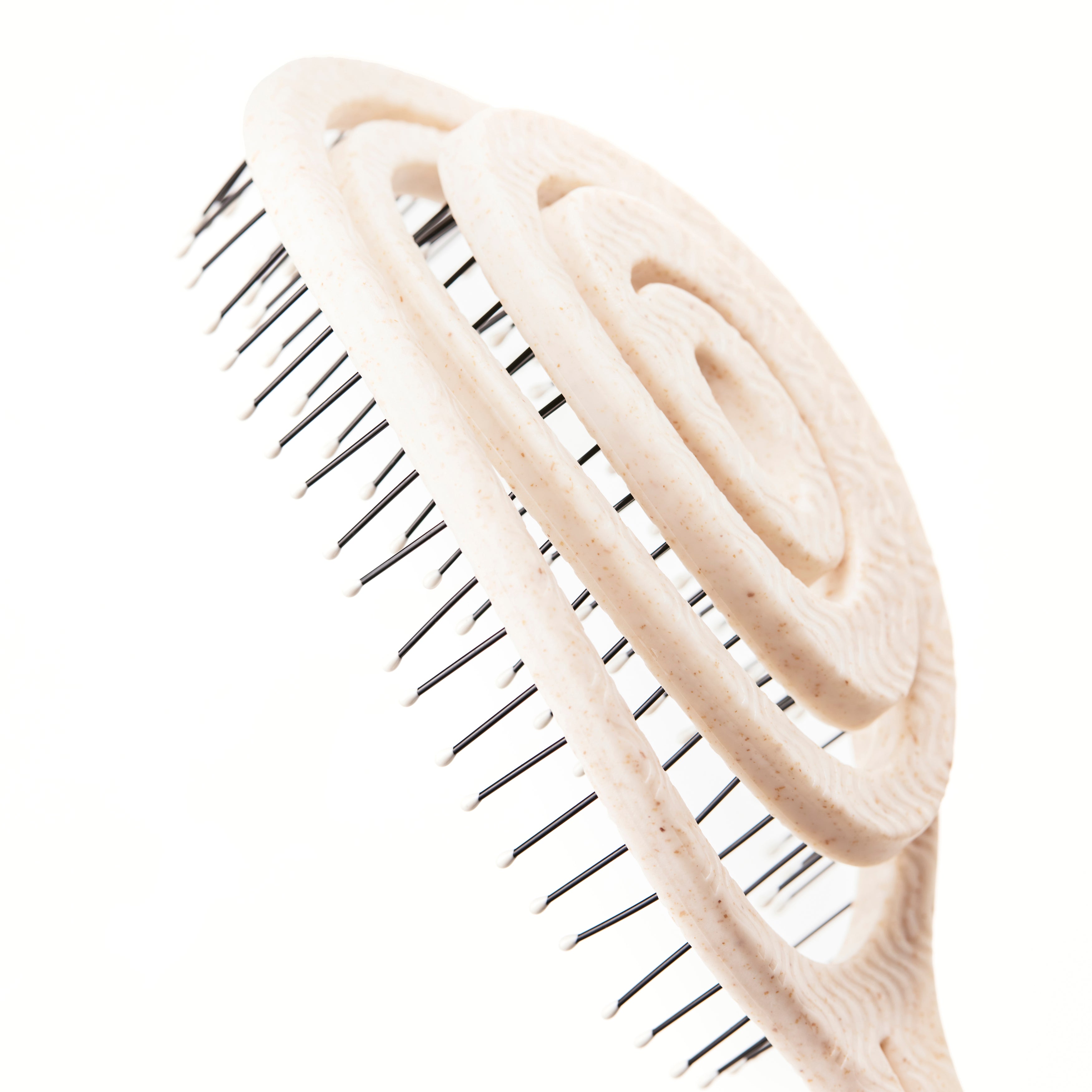 DETANGLER BRUSH - Ergonomic detangling brush